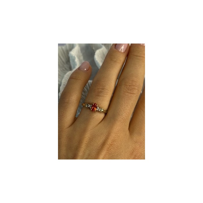 10k Yellow Gold Orange Tourmaline & Diamonds Ring Size 7