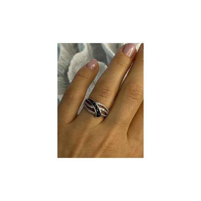 10K WHITE GOLD SAPPHIRE & DIAMOND RING SIZE 7