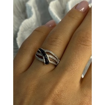 10K WHITE GOLD SAPPHIRE & DIAMOND RING SIZE 7