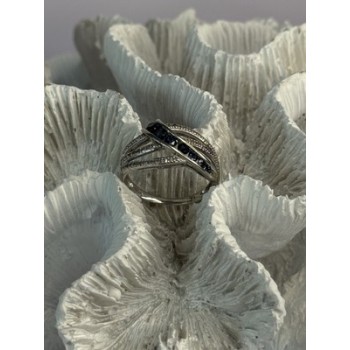 10K WHITE GOLD SAPPHIRE & DIAMOND RING SIZE 7