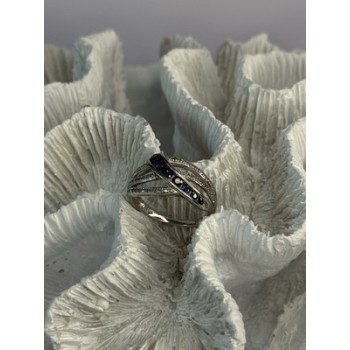 10K WHITE GOLD SAPPHIRE & DIAMOND RING SIZE 7