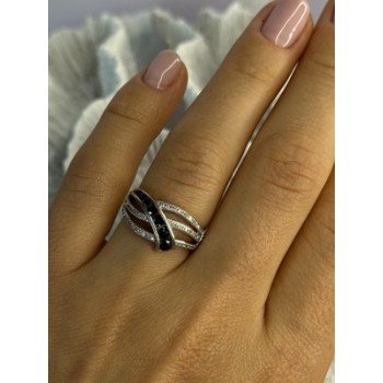 10K WHITE GOLD SAPPHIRE & DIAMOND RING SIZE 7