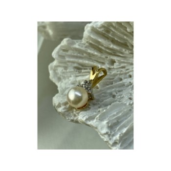 14K YELLOW GOLD PEARL & DIAMONDS PENDANT
