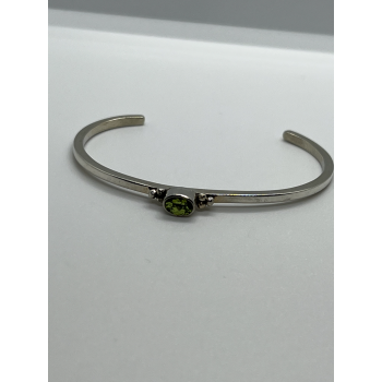 925 STERLING SILVER  PERIDOT BRACELET