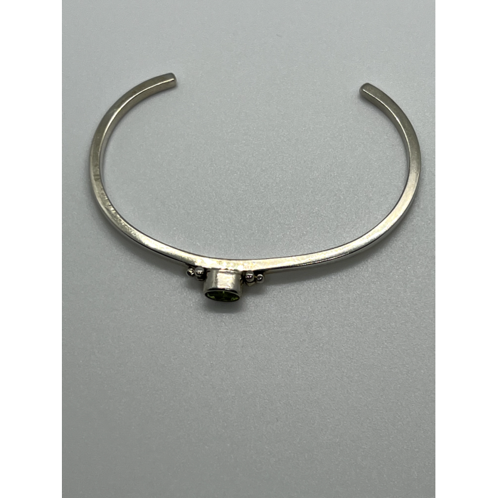 925 STERLING SILVER  PERIDOT BRACELET