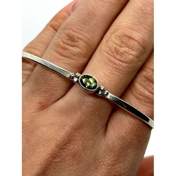 925 STERLING SILVER  PERIDOT BRACELET