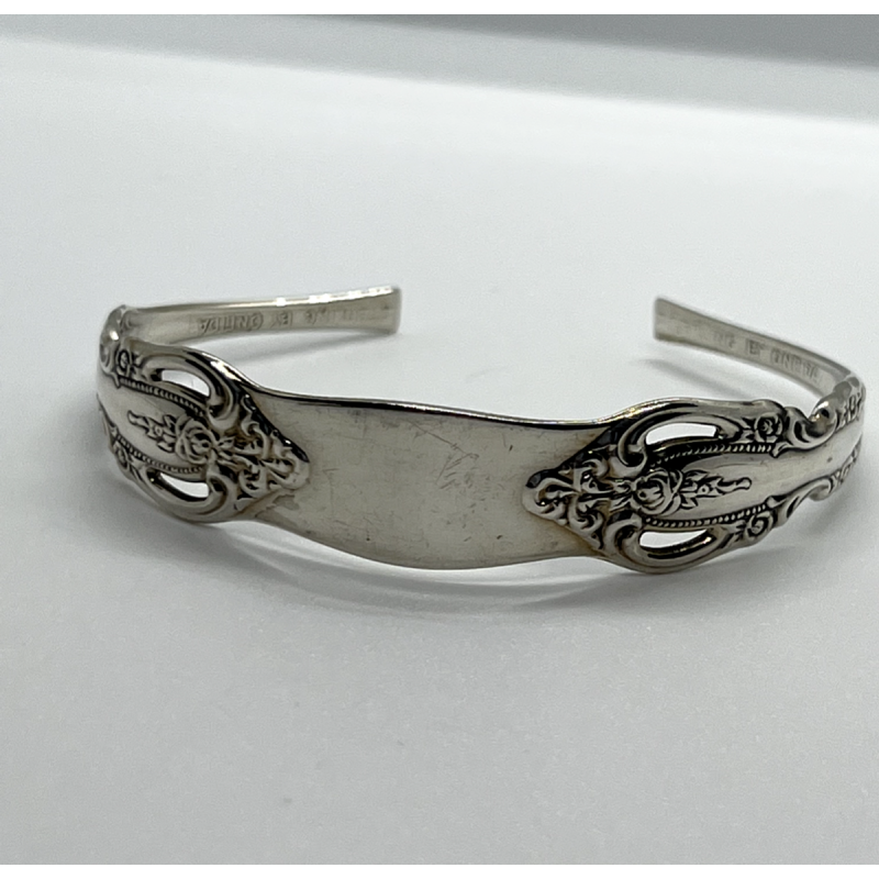 925 STERLING SILVER  BY ONEIDA BRACELET