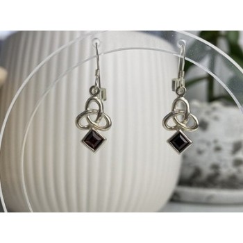 925 Sterling Silver Garnet Earrings