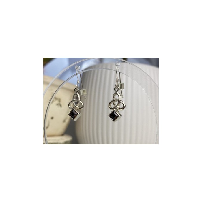 925 Sterling Silver Garnet Earrings