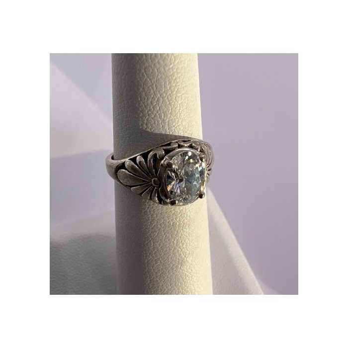 925 Sterling Silver & CZ Kbn Ring Size 4.5