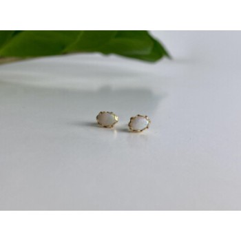 14K YELLOW GOLD WHITE OPAL EARRINGS