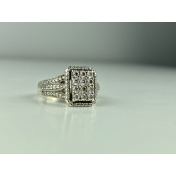 925 Sterling Silver CZ Ring Size 7