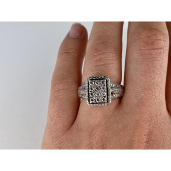 925 Sterling Silver CZ Ring Size 7