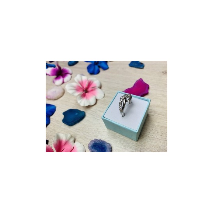 925 Sterling Silver White Topaz Ring Size 6.5