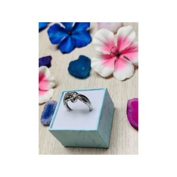 925 Sterling Silver White Topaz Ring Size 6.5