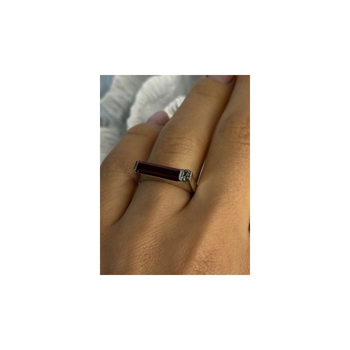 925 Sterling Silver Spinel & Marcasite Ring Size 7.5