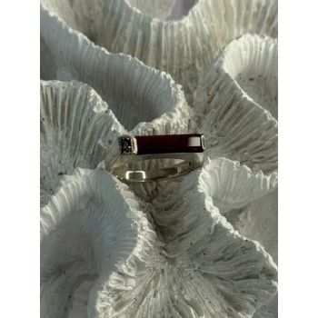 925 Sterling Silver Spinel & Marcasite Ring Size 7.5