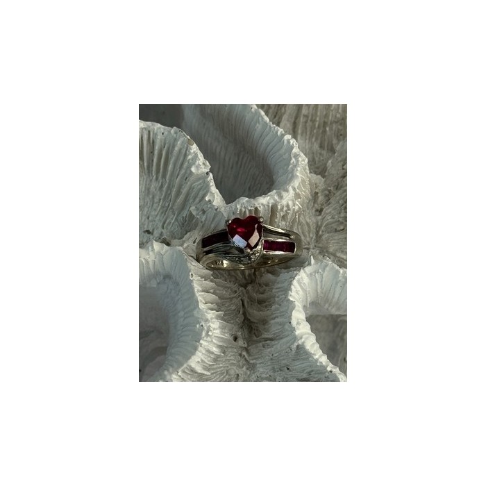 925 Sterling Silver Spinel Heart Ring Size 5