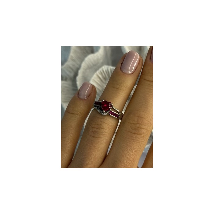 925 Sterling Silver Spinel Heart Ring Size 5