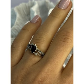 925 Sterling Silver Black Sapphire & Marcasites Ring Size 6