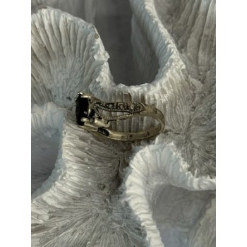 925 Sterling Silver Black Sapphire & Marcasites Ring Size 6