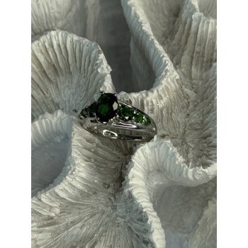 Classy 925 Sterling Silver Emerald Ring Size 7