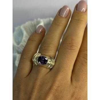 925 Sterling Silver Amethyst Ring Size 7