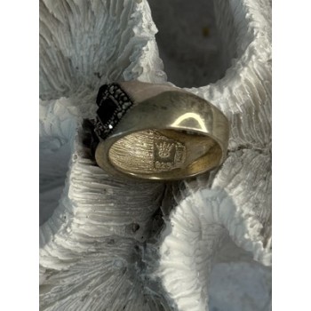 925 Sterling Silver Onyx & Marcasite Ring Size 6