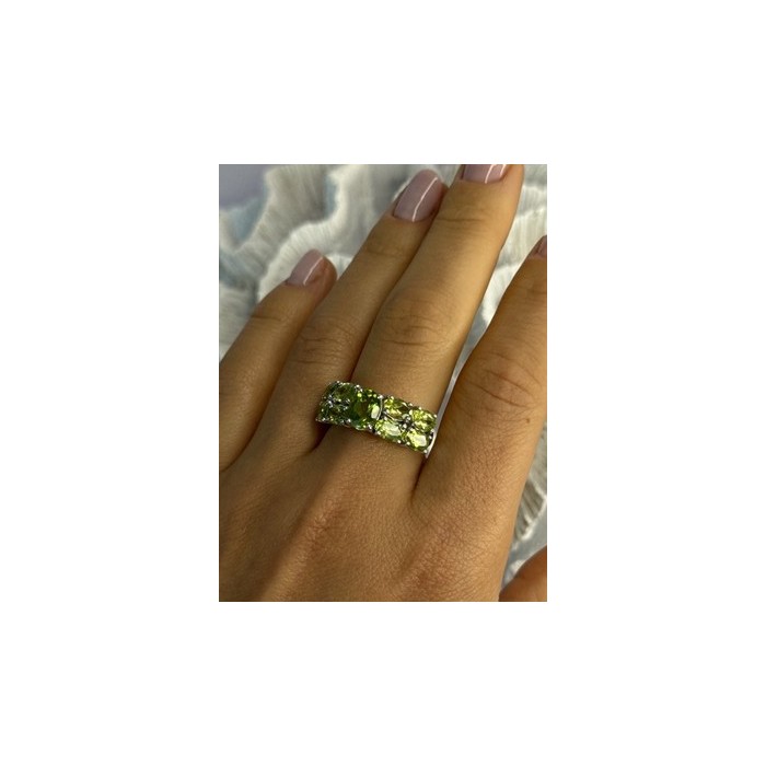 925 Sterling Silver Peridot Ring Size 8