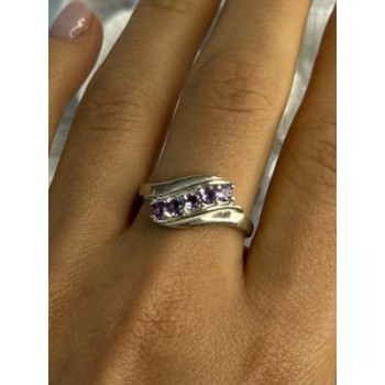Elegant 925 Sterling Silver Amethyst Ring Size 9.5