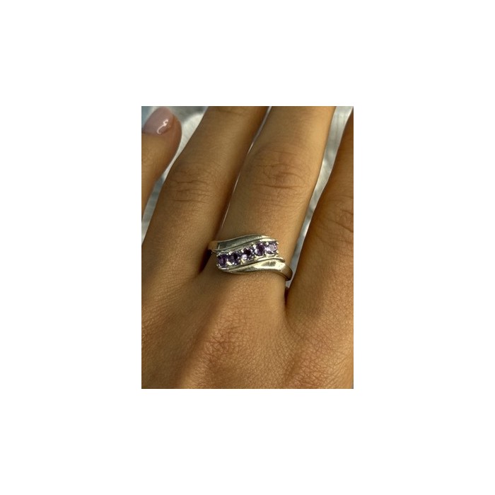 Elegant 925 Sterling Silver Amethyst Ring Size 9.5