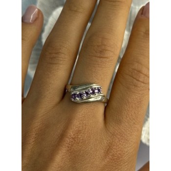 Elegant 925 Sterling Silver Amethyst Ring Size 9.5