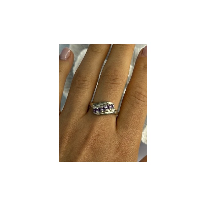 Elegant 925 Sterling Silver Amethyst Ring Size 9.5