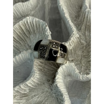 925 Sterling Silver Onyx Abalone Marcasite Ring Size 8