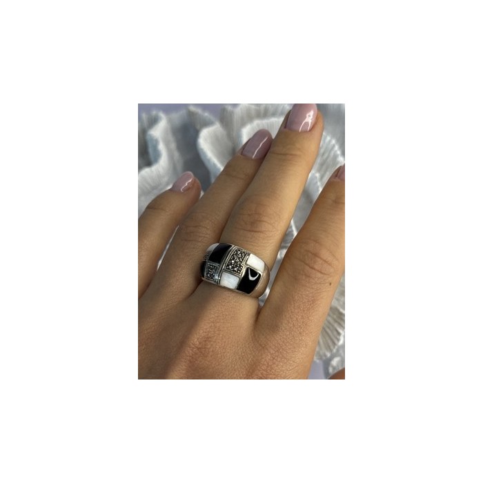 925 Sterling Silver Onyx Abalone Marcasite Ring Size 8