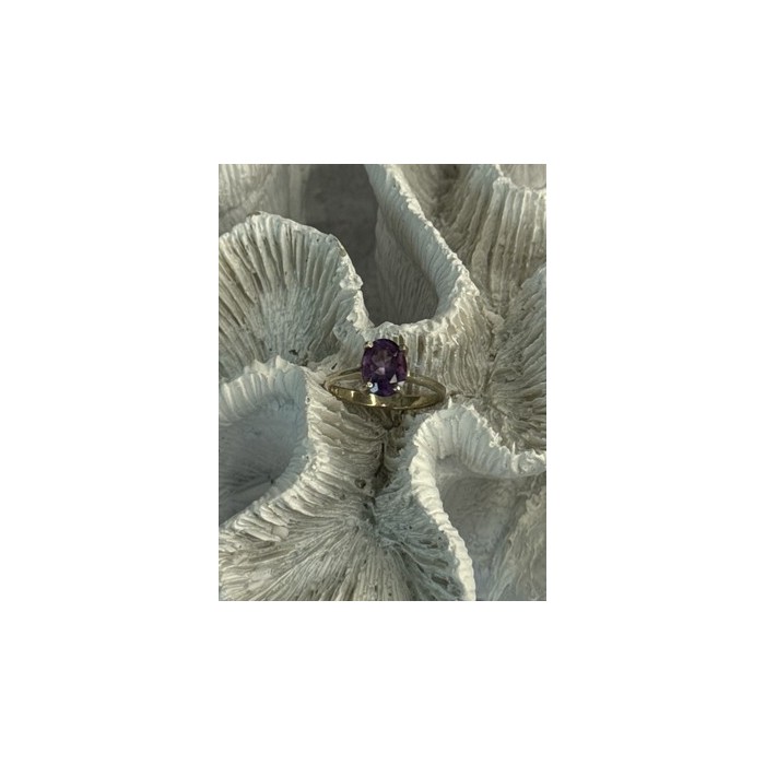 925 Sterling Silver Amethyst Ring Size 6.5