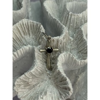 925 Sterling Silver Garnet Heart Cross Length 1.2 Inch