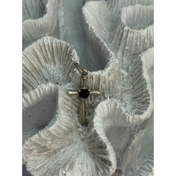 925 Sterling Silver Garnet Heart Cross Length 1.2 Inch