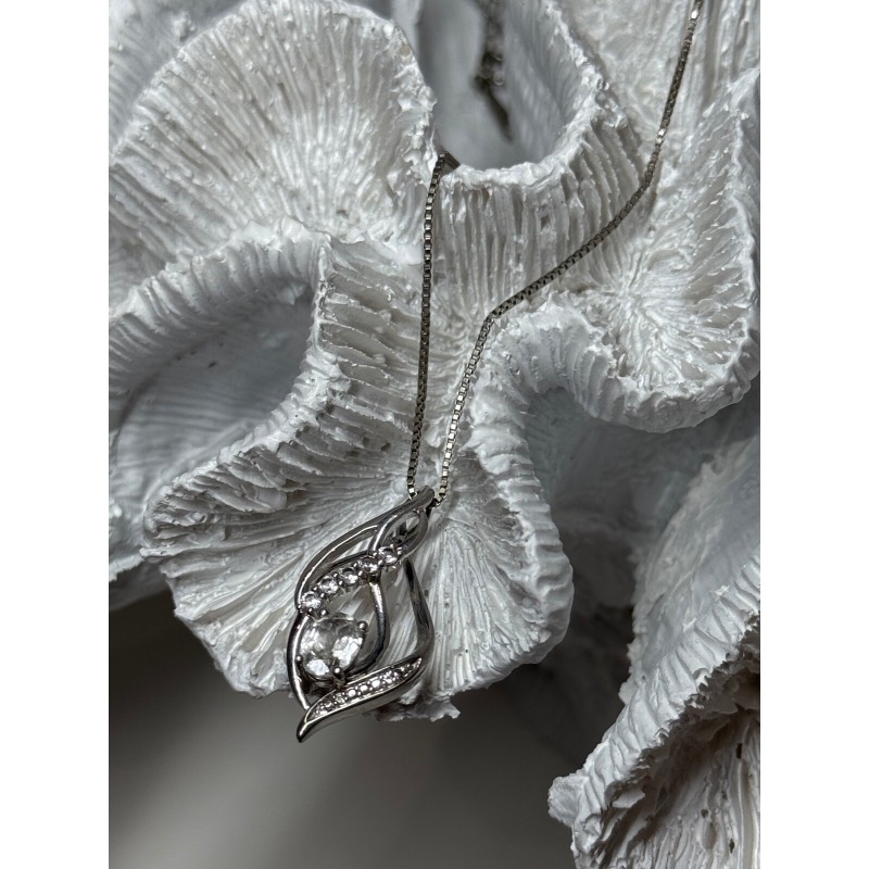 925 Sterling Silver White Sapphire Necklace Length 21/19 Inch