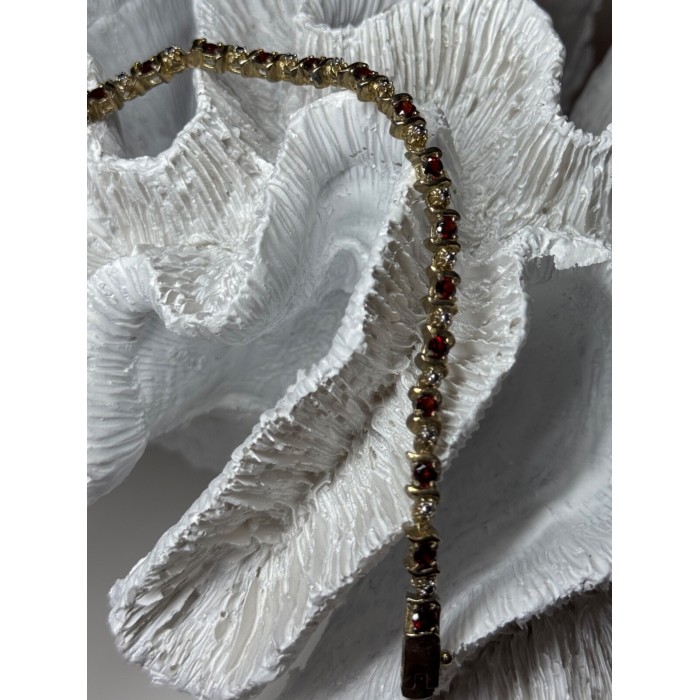 925 Sterling Silver Gold Plated Garnet Bracelet Length 7.5