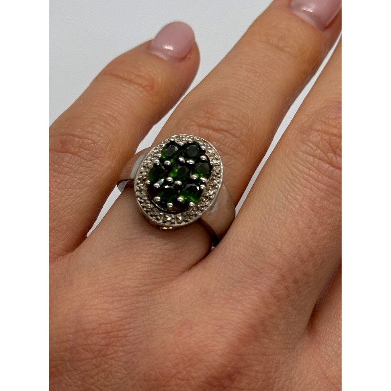 925 Sterling Silver Emerald Ring Size 6