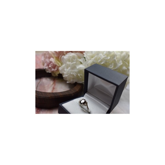 925 Sterling Silver Garnet & CZ Ring Size 6