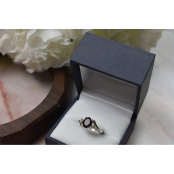925 Sterling Silver Garnet & CZ Ring Size 6
