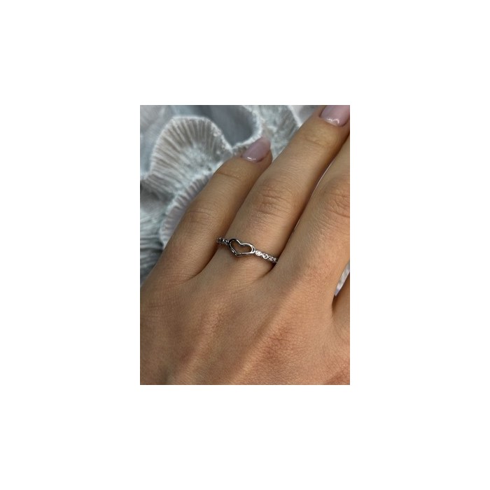 925 Sterling Silver CZ Heart Ring Size 8