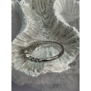 925 Sterling Silver CZ Heart Ring Size 8