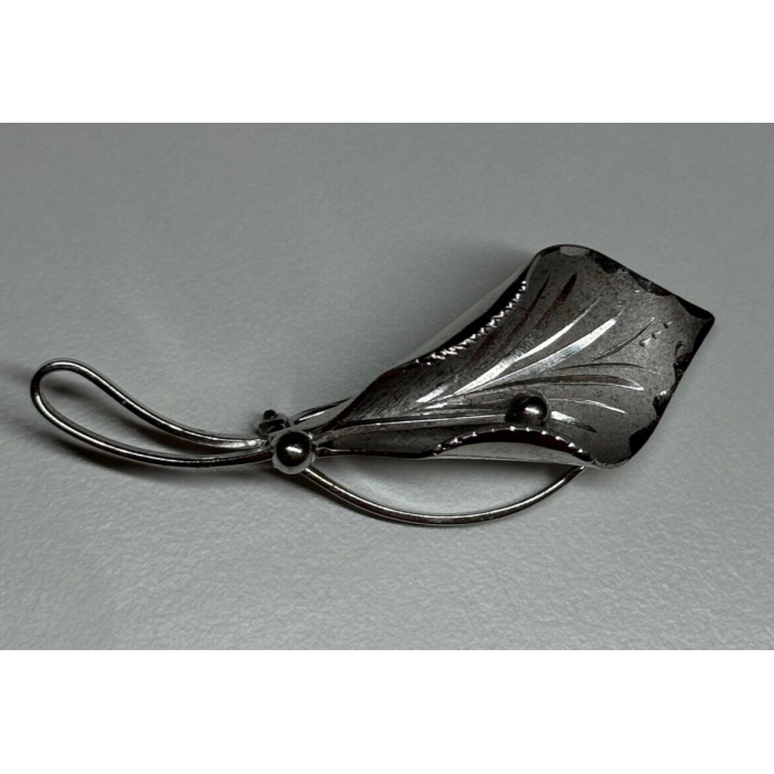 925 Sterling Silver Flower Brooch