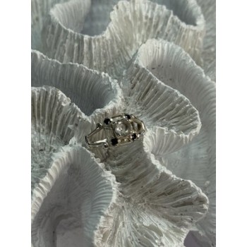 925 Sterling Silver White & Blue Sapphire Ring Size 7