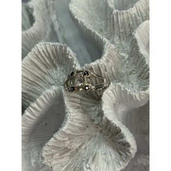 925 Sterling Silver White & Blue Sapphire Ring Size 7