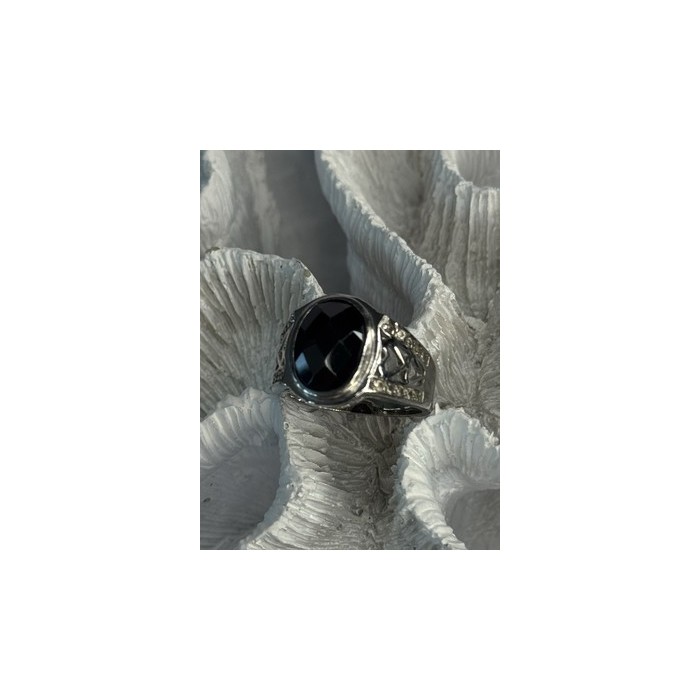 925 Sterling Silver Onyx & Beryl Ring Size 9