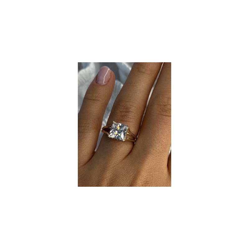 925 Sterling Silver Gold Plated Bge CZ Ring Size 7